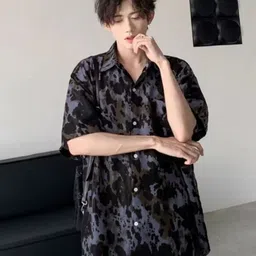 StyleCast Men Standard Oversized Fit Spread Collar Abstract Printed Casual Shirt-image-25