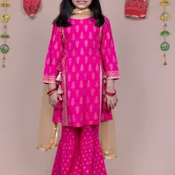 HERE&NOW Girls Floral Printed Regular Kurta with Sharara & With Dupatta-picture-24