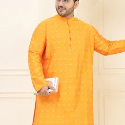 SOJANYA PLUS Men Kurta-image-78