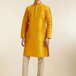Diwas by Manyavar Thread Work Mandarin Collar Straight Kurta-image-30