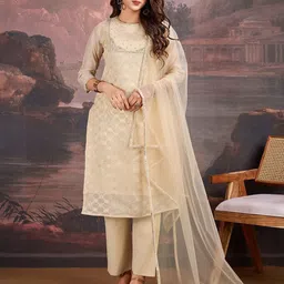 House of Pataudi Ethnic Motif Woven Design Sequinned Jacquard Kurta & Trouser With Dupatta-49