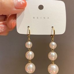 DressBerry Korean Gold-Plated Pearls Contemporary Hoop Earrings-54