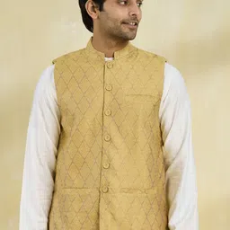 Fabindia Men Woven Design Nehru Jacket-17