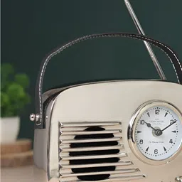 Decor de Maison Silver-Toned & Black Contemporary Aluminum Analogue Table Clock-image-61
