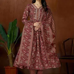 DIVASTRI Women Floral Printed Regular Gotta Patti Pure Cotton Kurta with Trousers & With Dupatta-picture-55