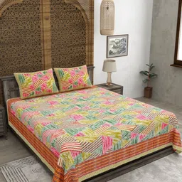 CLOTHOLOGY Yellow & Green Floral 180 TC King Bedsheet with 2 Pillow Covers-picture-27