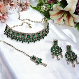 VATSALYA creation Women Green Jewellery Set-image-33