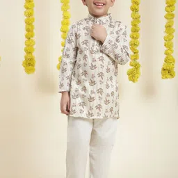 Cutiekins Boys Floral Printed Regular Kurta with Pyjamas-16