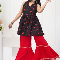 Kamayra Geometric Printed Kurti With Sharara-image-19