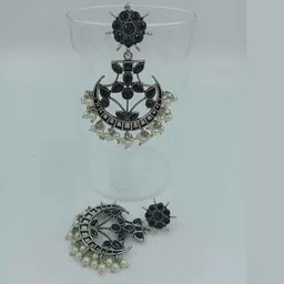 MERA HAAT Contemporary Drop Earrings-picture-11