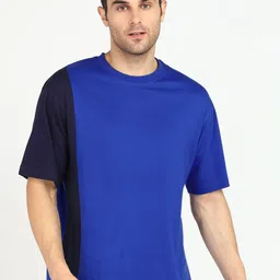Provogue Men Colourblocked Pockets Boxy T-shirt-image-8