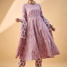all about you Women Floral Printed Empire Pure Cotton Kurta with Trousers & With Dupatta-34