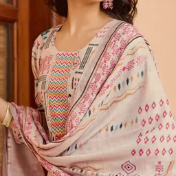 Anouk Women Printed Regular Kurti with Trousers & With Dupatta image 3