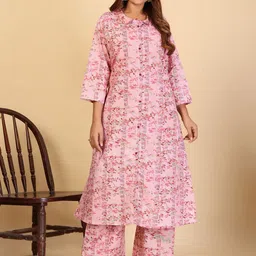 Larqi Women Floral Printed Regular Pure Cotton Kurta with Trousers-36