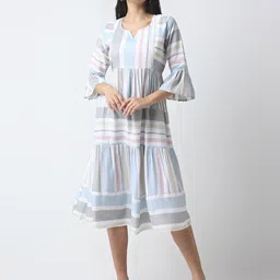 MeeMee Colourblocked Flutter Sleeve Maternity Fit & Flare Maxi Dress-image-2