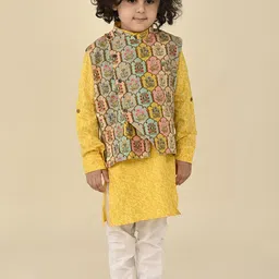 LIL PITAARA Boys Ethnic Motifs Printed Regular Pure Cotton Kurta with Pyjamas-30