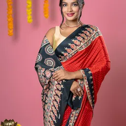 HELLA FASHIONS Ajrakh & Polka Dots Printed Saree-picture-23