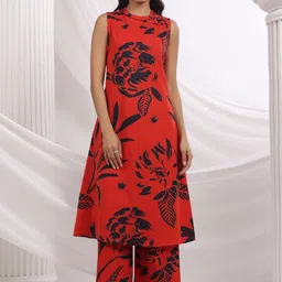 Kaftanize Women Floral Printed Regular A-Line Kurta with Palazzos-3