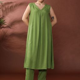 Anouk V-Neck A-Line Kurta With Trousers-picture-22