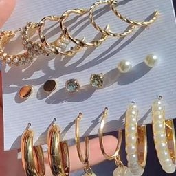 PolluxCraft Set of 9 Gold-Plated Pearls Beaded Contemporary Korean Studs-picture-35