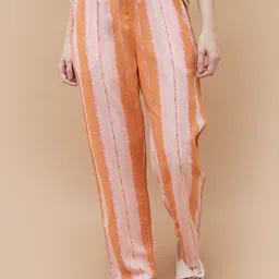 Ginger by Lifestyle Women Printed Pleated Joggers Trousers-image-28