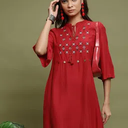 Vishudh Geometric Printed Bell Sleeves Thread Work Kurti-picture-2