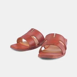 HEEL YOUR SOLE Women Leather Open Toe Flats-image-33