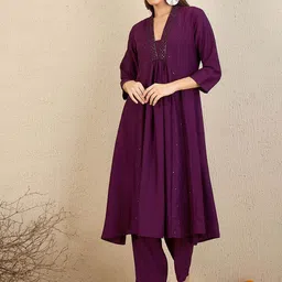 Indo Era Embroidered Three-Quarter Sleeves Tunic With Trouser-picture-14