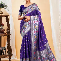 SHOP DROP Woven Design Zari Pure Silk Banarasi Saree-picture-20