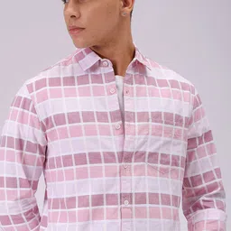 The Indian Garage Co Men Cutaway Collar Checked Cotton Slim Fit Casual Shirt-picture-16