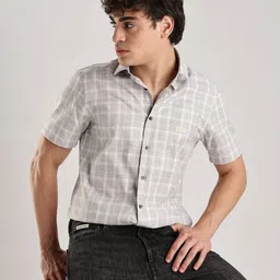 Calvin Klein Tartan Checks Spread Collar Cotton Slim Fit Twill Casual Shirt-image-49