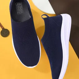SPRENGE Men Woven Design Slip-On Sneakers-picture-54