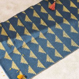 Chumbak Blue & Yellow Self-Design 300 GSM Bath Rug-image-17