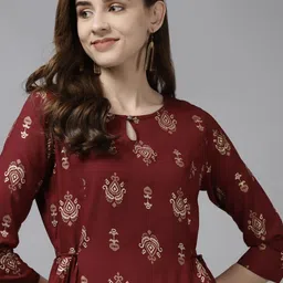 Indo Era Women Maroon & Beige Foil Print Keyhole Neck A-Line Kurta-image-17