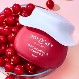 DOT & KEY Vitamin C+E Flushed Red Lip Plumping Mask-Lingonberry, Turmeric Oil - 15ml-25