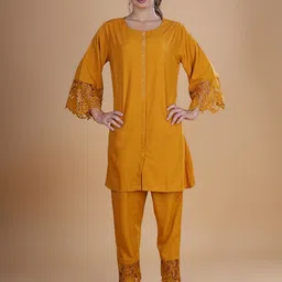 BAESD Round Neck Beads And Stones Straight Kurta With Trouser-picture-47