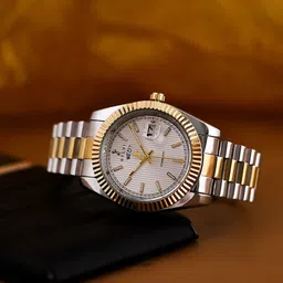 Sylvi Men Patterned Dial & Stainless Steel Straps Analogue Multi Function Watch STB-whitegold-silver-picture-7