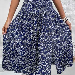 StyleCast Printed Flared Midi Skirt-picture-7