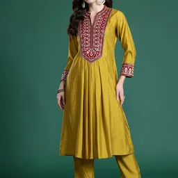 Indo Era Embroidered Tunic & Trouser Co-Ords Set-image-55