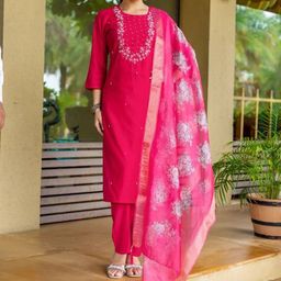 Anouk Women Embroidered Regular Zardozi Kurta with Trousers & Dupatta-image-57