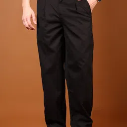 LIMEROAD Men Solid Mid-Rise Chinos Trousers-image-4