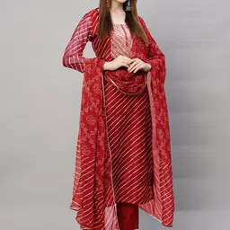 DIVASTRI Leheriya Printed Embroidered Straight Kurta With Trousers And Dupatta-image-59