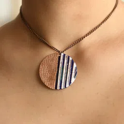Ekibeki Circular Pendant with Chain image 2
