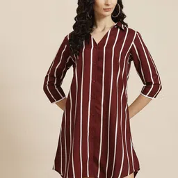 Qurvii Striped Crepe Shirt Above Knee Dress-image-7