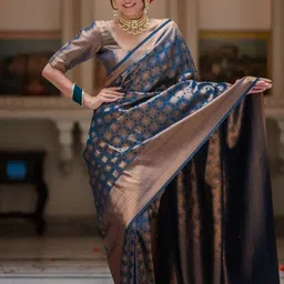 revika Woven Design Zari Pure Silk Kanjeevaram Saree-image-32