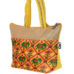 Kuber Industries Ethnic Motifs Structured Shoulder Bag with Quilted image 2