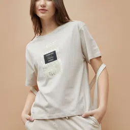Fame Forever by Lifestyle Women Printed Pockets T-shirt-picture-7