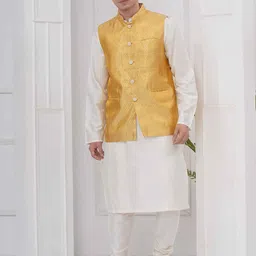 Sethukrishna Mandarin Collar Straight Kurta With Churidar & Nehru Jacket-image-7