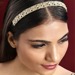 Peora Women Embellished Hairband-image-69