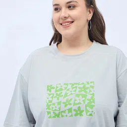 DressBerry Curve Women Plus Size Floral Printed Round Neck Relaxed Fit T-shirt-image-62